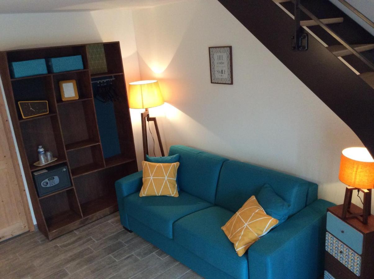 La Fompatoise Bed & Breakfast Vérines Екстериор снимка